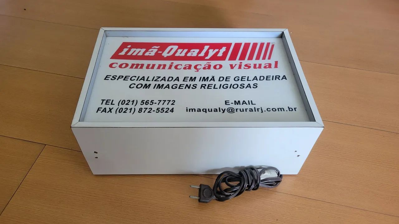 Caixa Letreiro Luminoso de formica