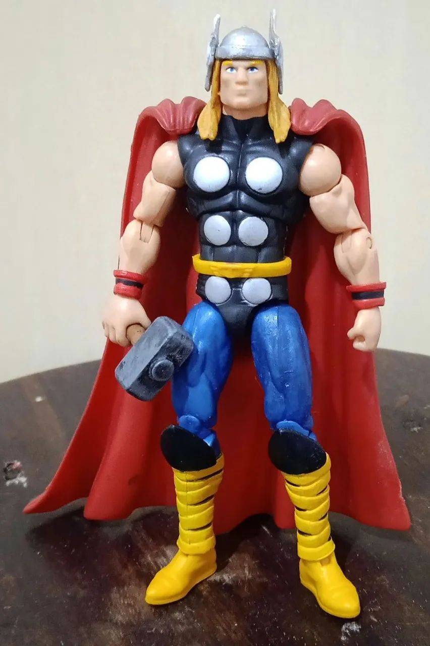 thor clássico vingadores marvel universe 12cm 