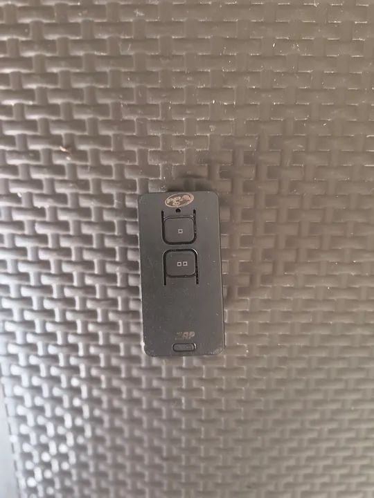 Controle remoto motor eletrônico 