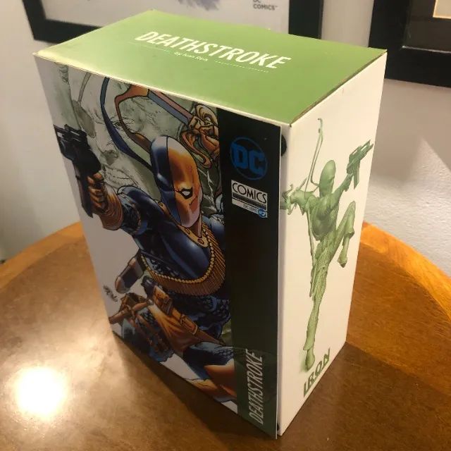 Deathstroke - Iron Studios Art Scale 1/10 (DC Comics) DELUXE - Foto 4