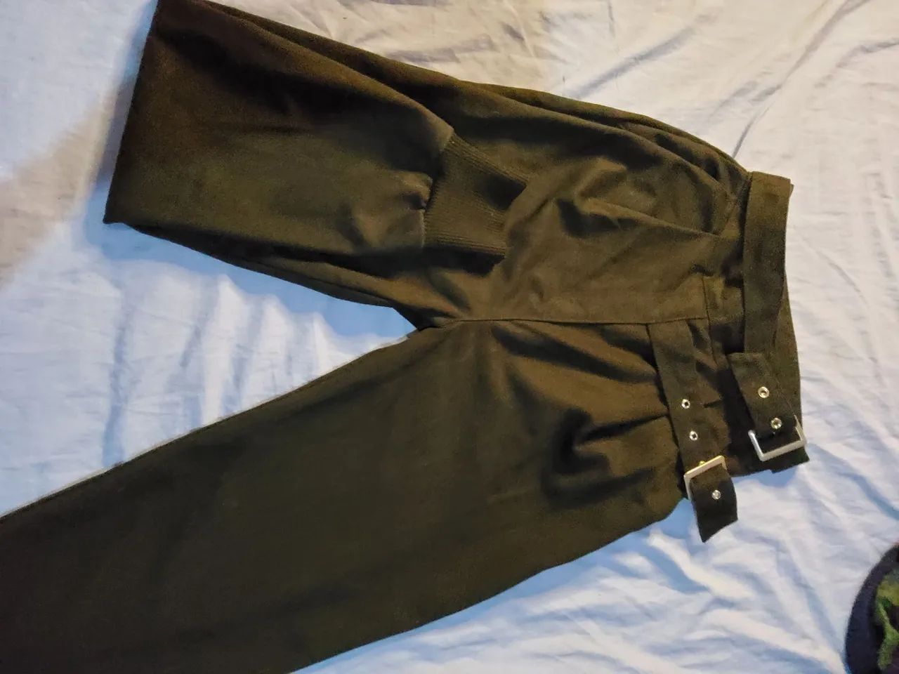 Calça feminina moda coreana.