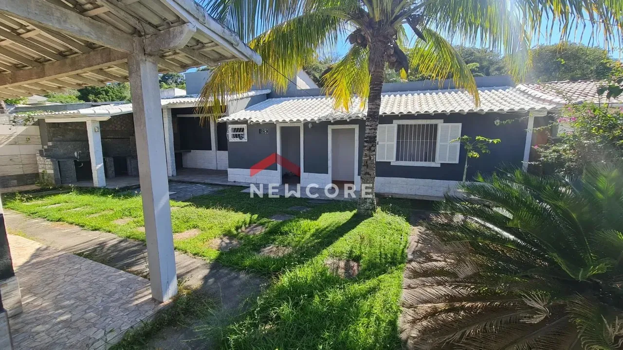 Casa em Rua Antônio Alves da Silva - Leigos - Saquarema/RJ