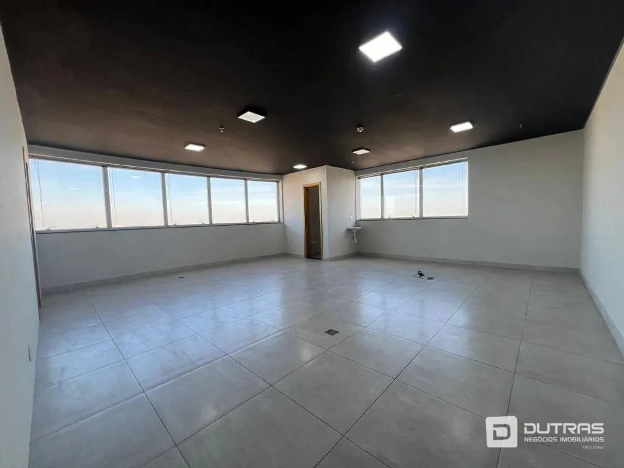 Sala para locação, edifício Mário Jose Rossini- Alto - Piracicaba/SP