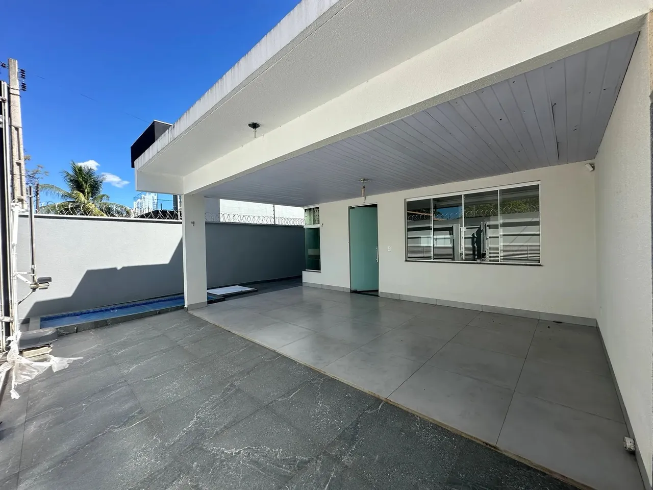 105 NORTE ARNO 12 ,(próximo Shophing Capim Dourado),Sobrado 4/4