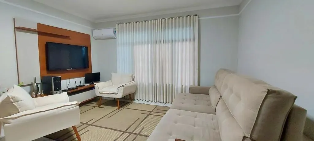 Casa para Venda em Presidente Prudente, Vila Santa Helena, 3 dormitórios, 1 suíte, 3 banhe
