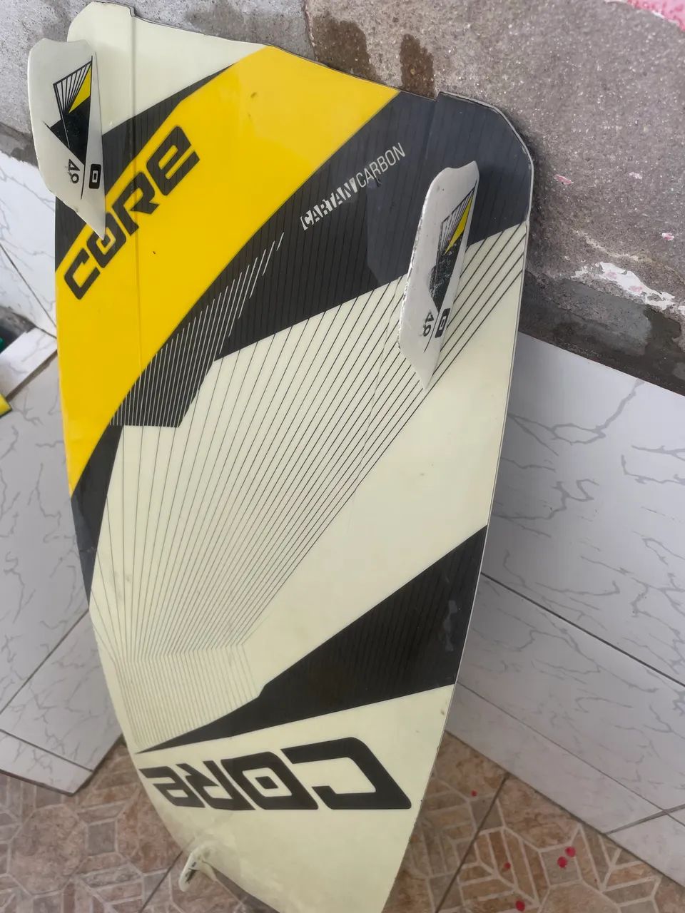 Semi nova, bom estado sem disdrobo se quiser só chamar 