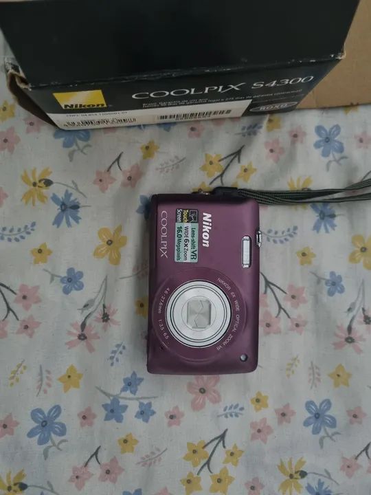 Câmera Digital Nikon Coolpix S4300