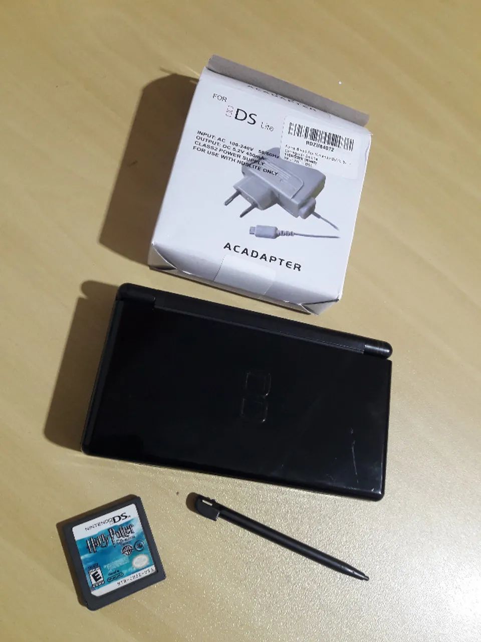 Nintendo DS lite + jogo e carregador