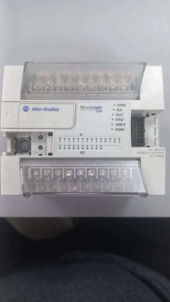 Clp Allen-Bradley MicroLogix 1762-L24BXB