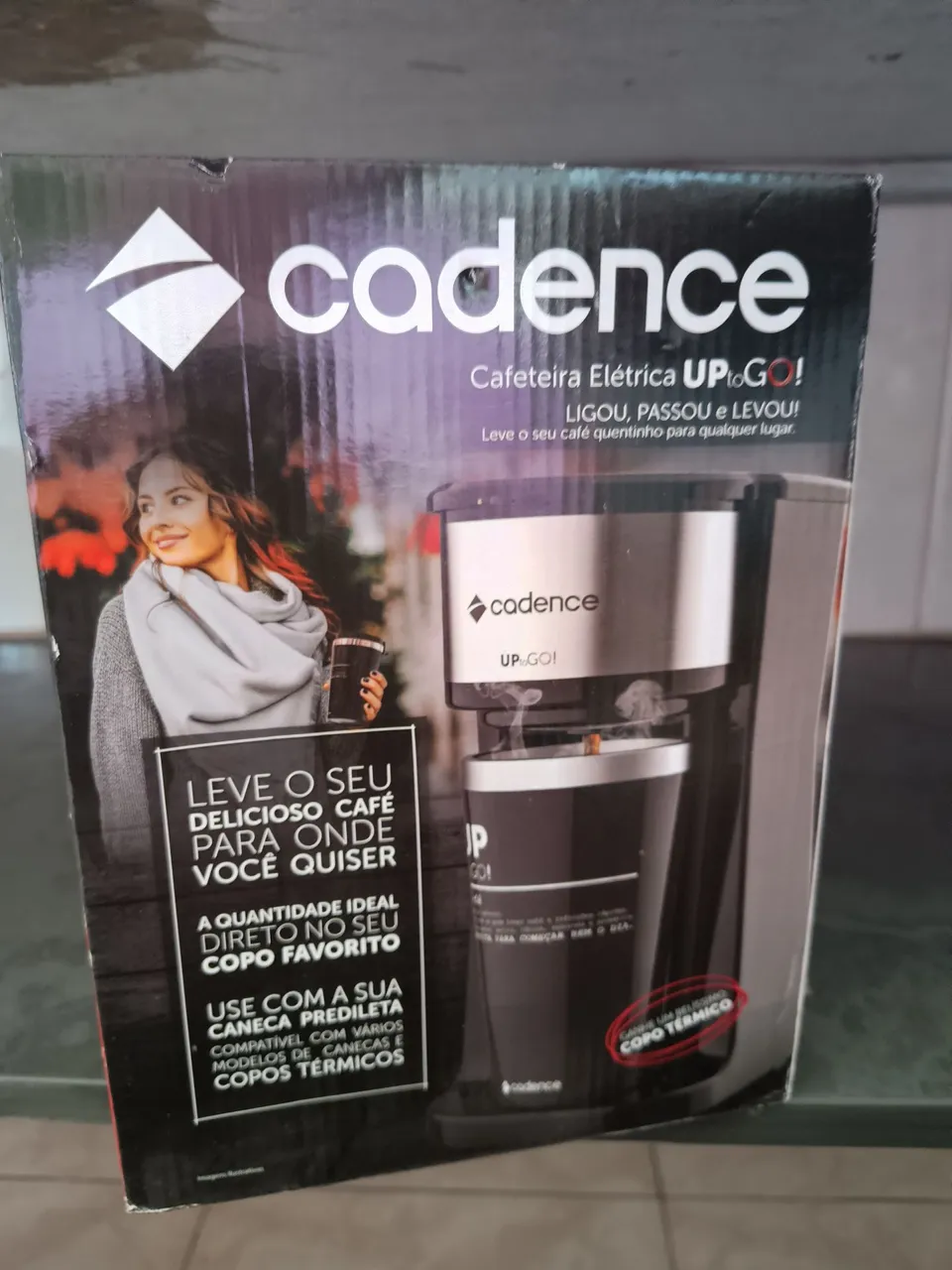 Cafeteira Elétrica Cadence UPtoGO!
