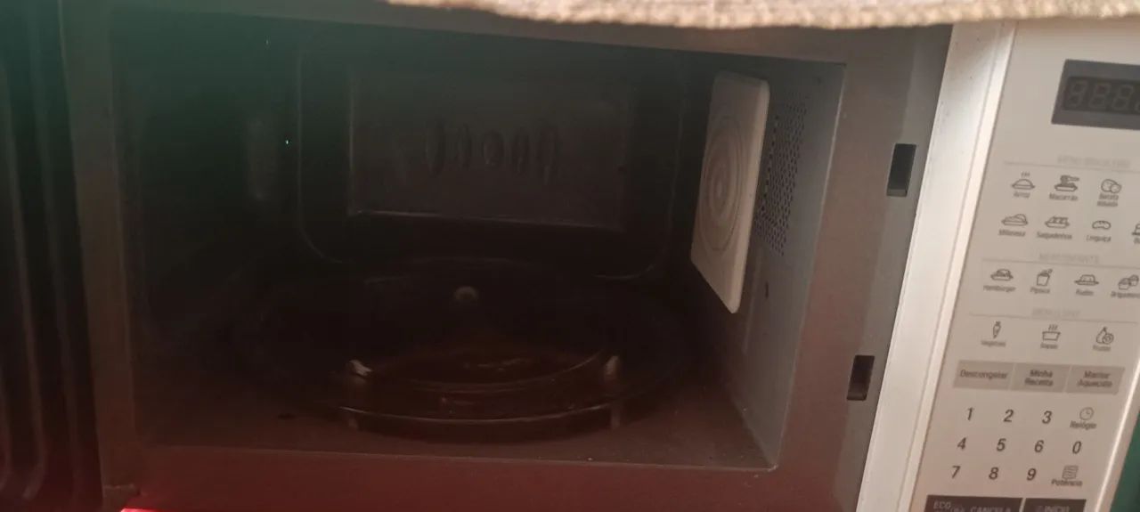 Micro-ondas LG 23 Litros - Foto 2