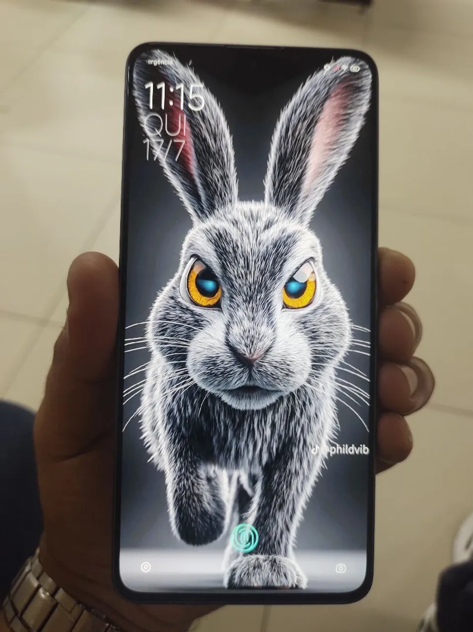 Smartphone com Tela Incrível e Design Moderno