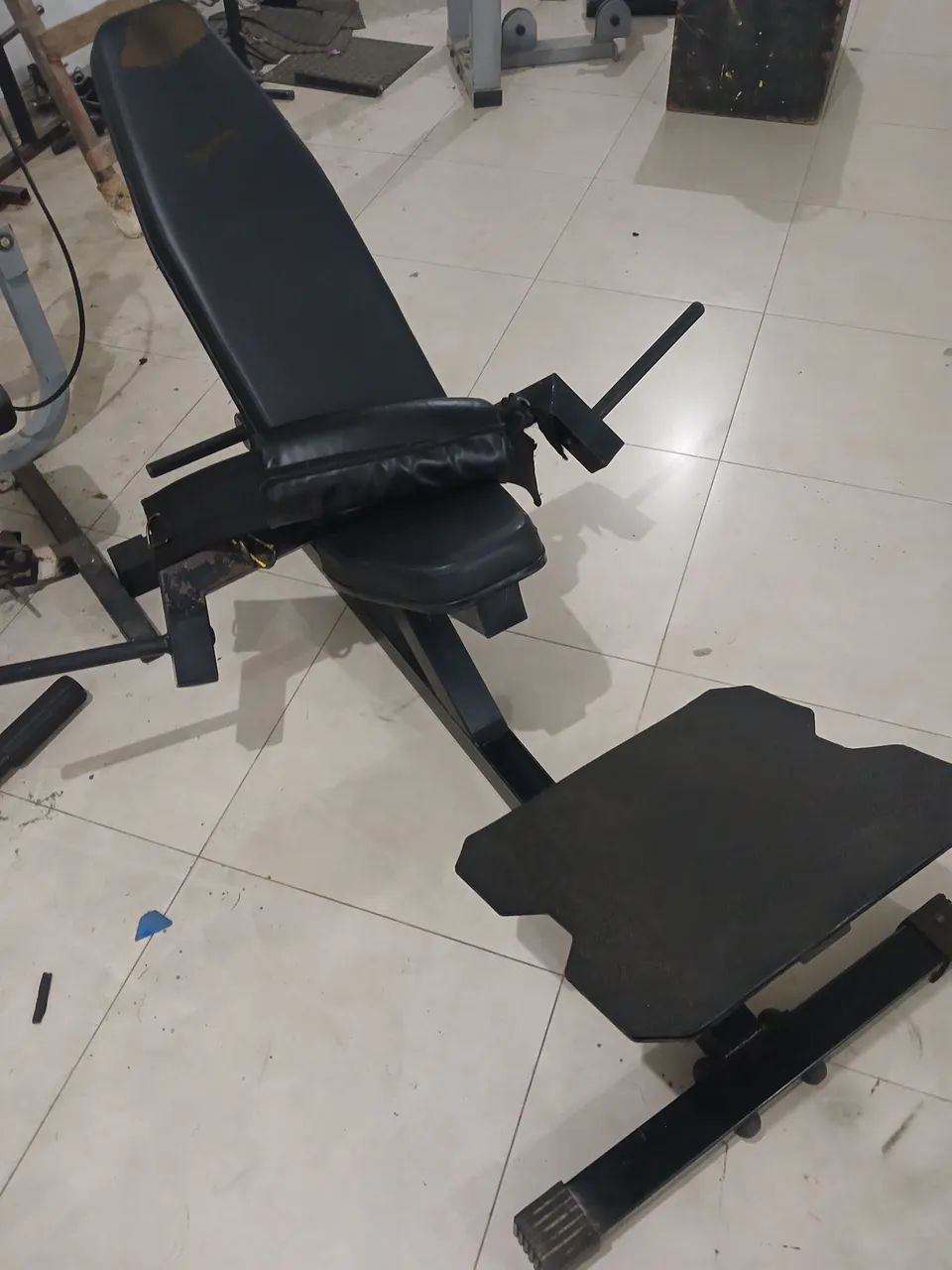 Maquina de elevação pélvica 