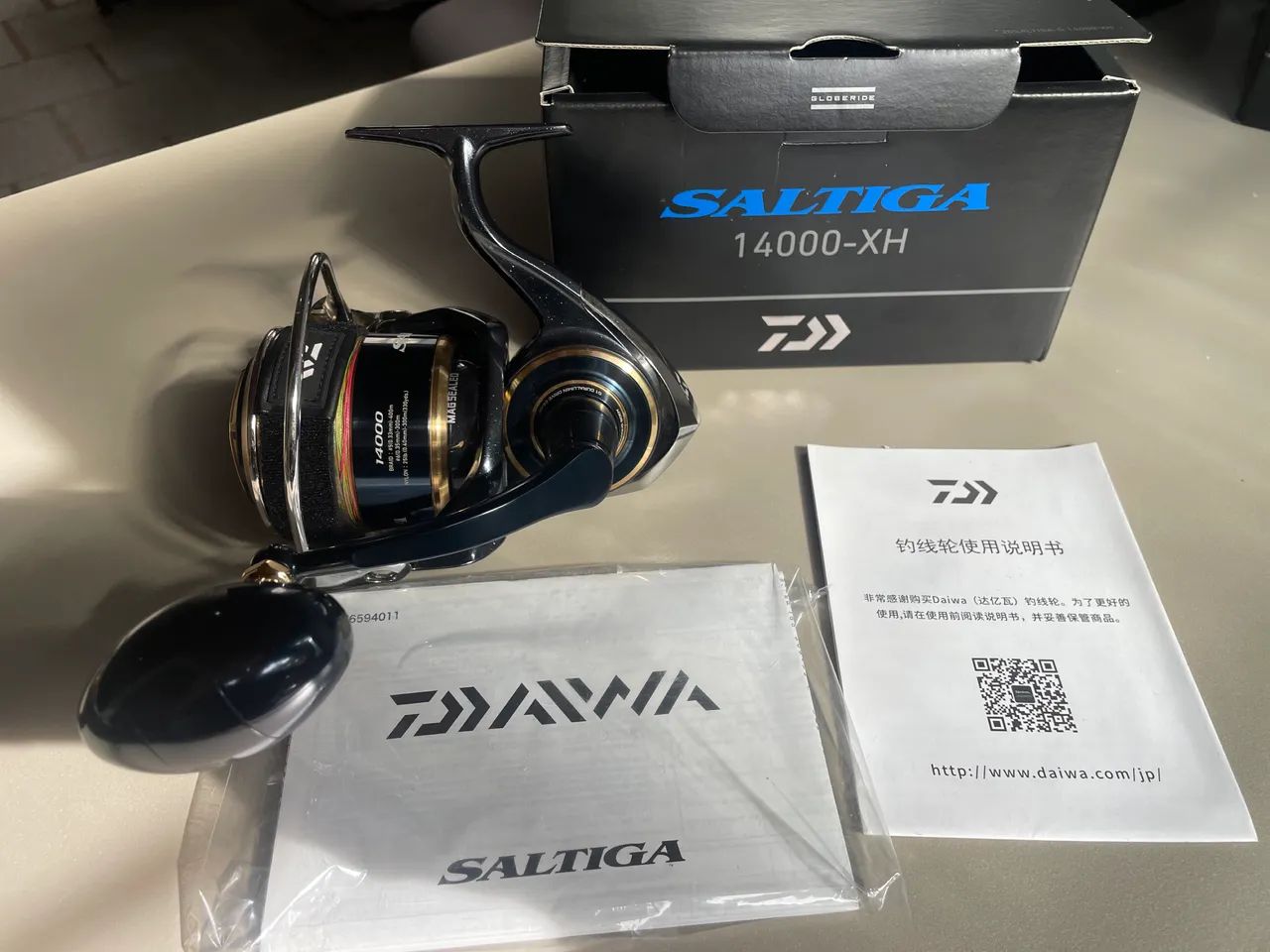 Molinete Daiwa Saltiga 14000-XH - Foto 3