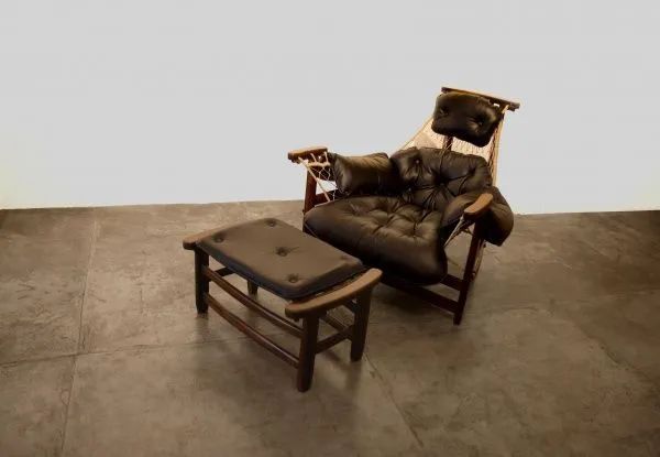 Jean Gillon - Poltrona Jangada com Banqueta