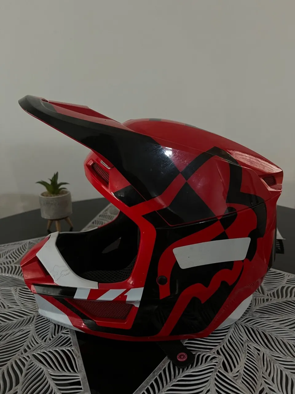 Capacete Fox Racing Vermelho e Preto