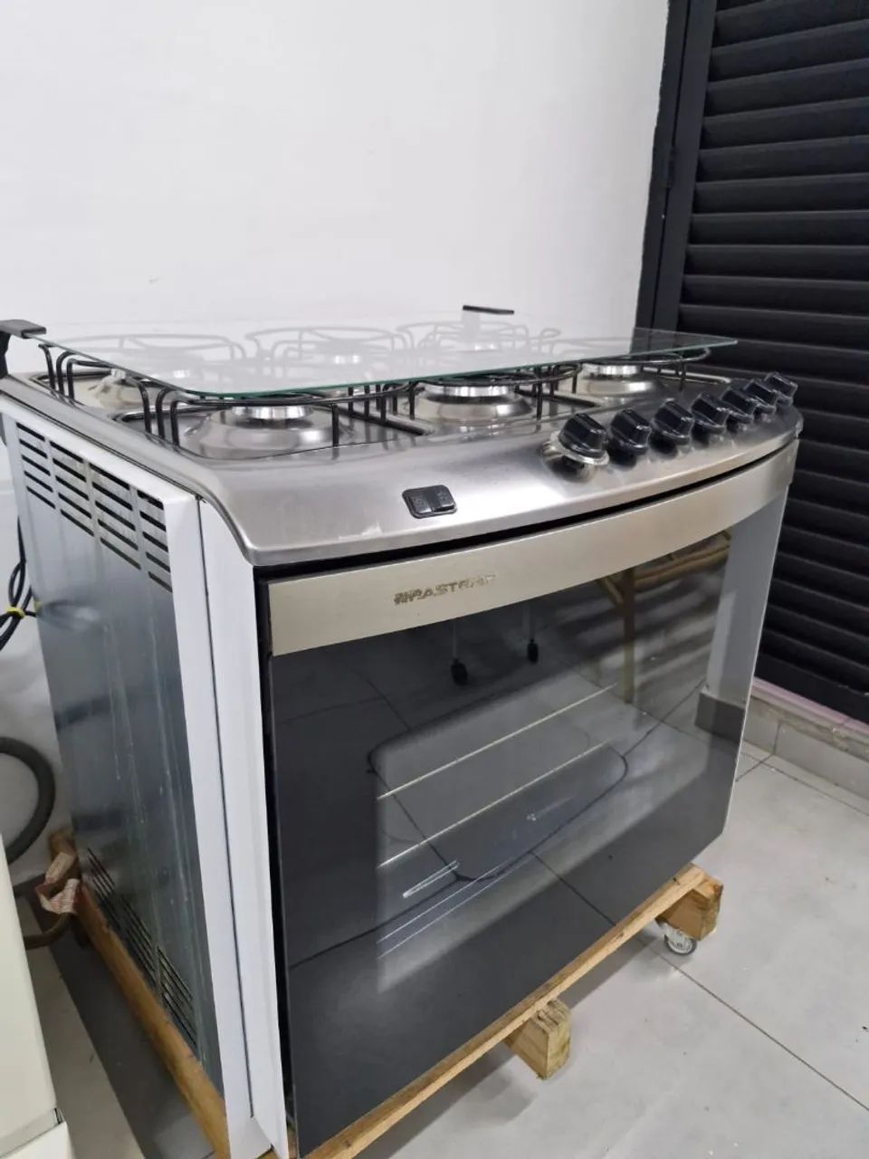 Fogão de embutir 6 bocas Brastemp  - Foto 2