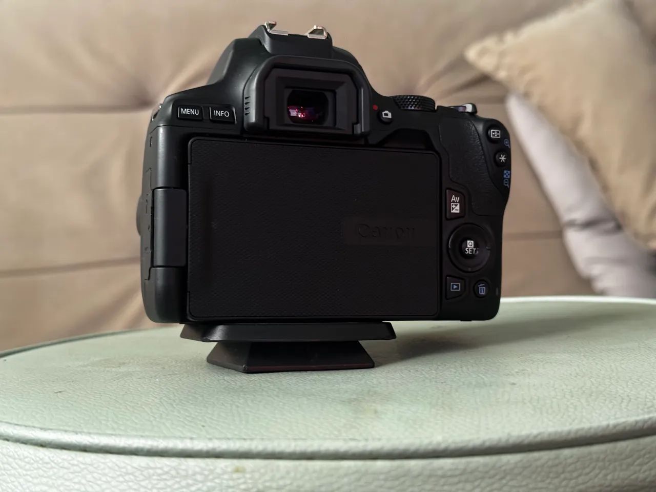 Canon SL3 EM ÓTIMO ESTADO - Foto 4