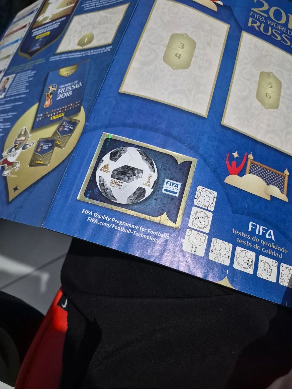Álbum da COPA DE 2018 COM CR7 E MBAPPÉ - Foto 2