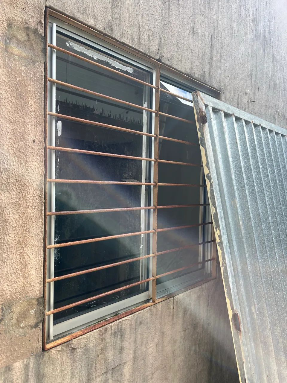 PORTÃO ,BOX BANHEIRO , JANELAS E GRADES - Foto 2