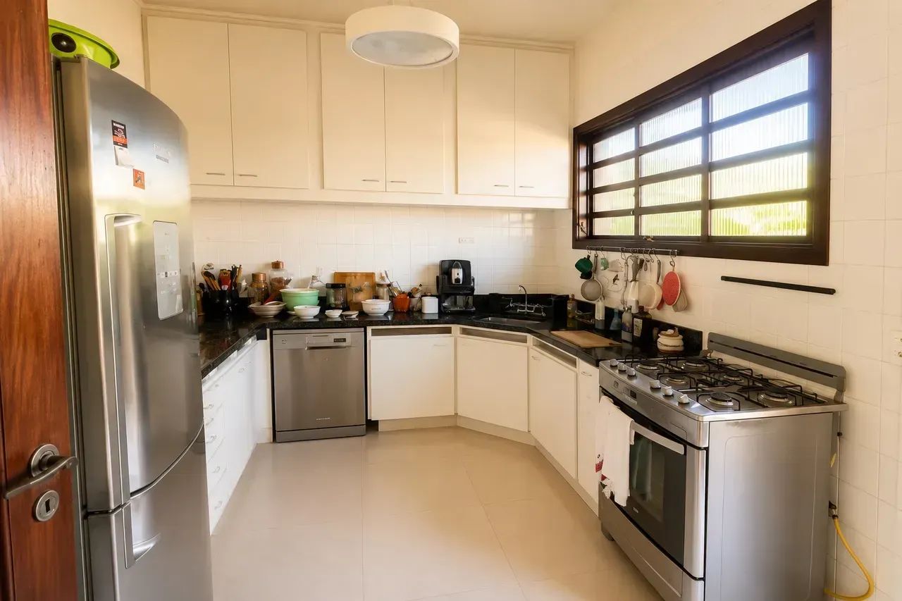 30 mts da Praia da Enseada - LINDA CASA 4 Dts - Foto 5