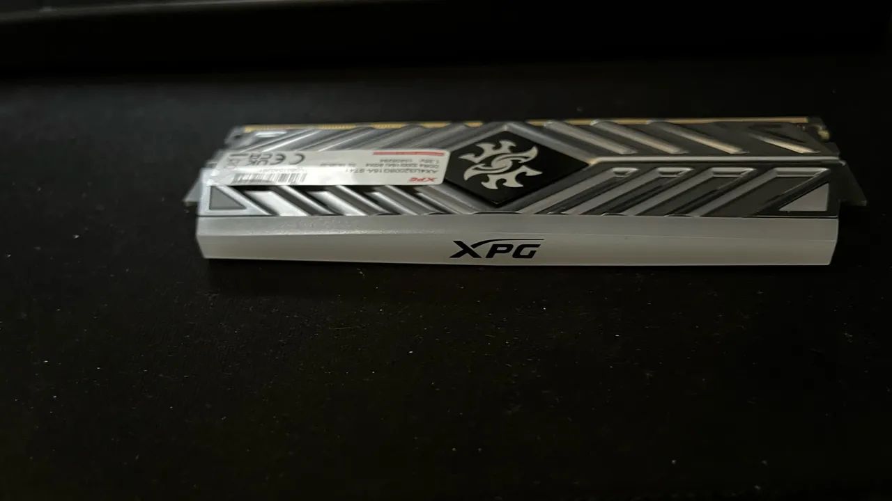 Memoria ram DDR4 8gb- xpg spectrix