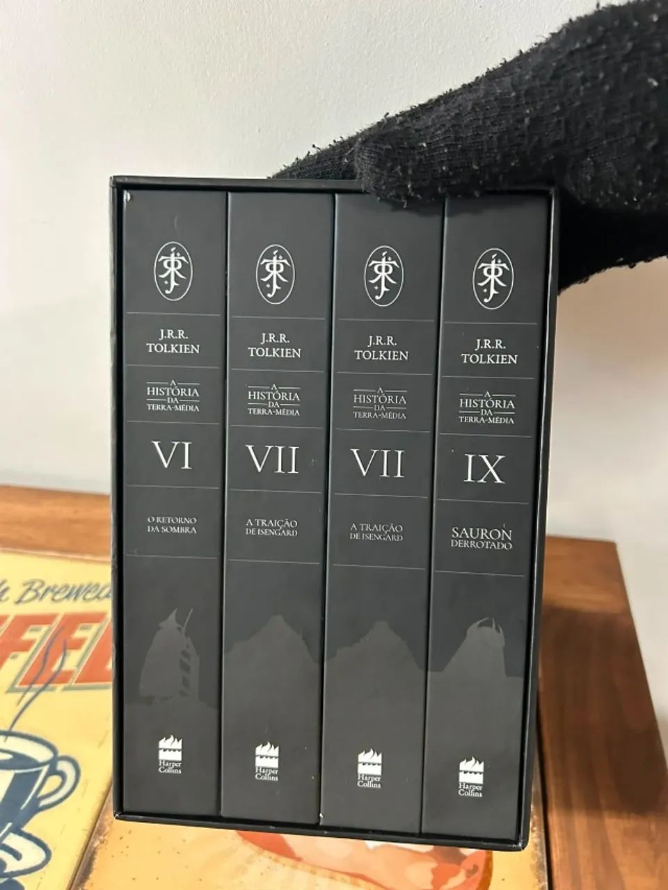 Box 3 - A História Da Terra-Média