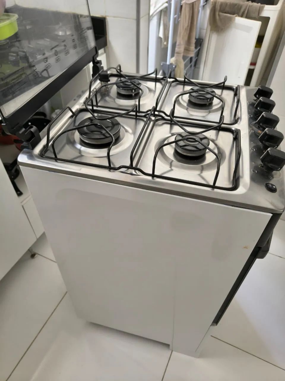 Fogão Continental 4 bocas branco e inox - Foto 3