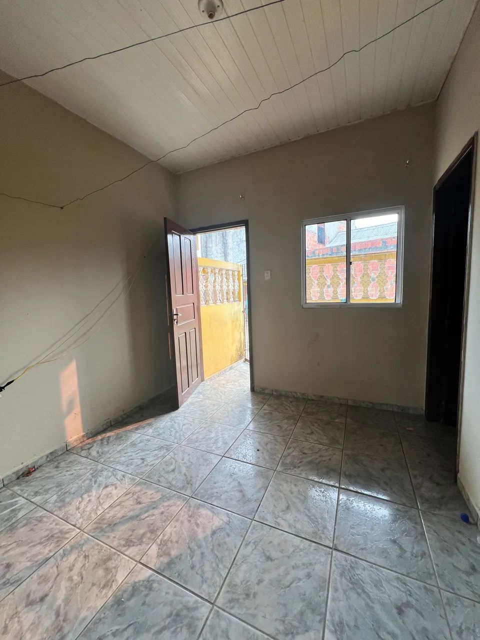 ALUGA-SE APARTAMENTO NA BAIXA DA HABITASA - Foto 2
