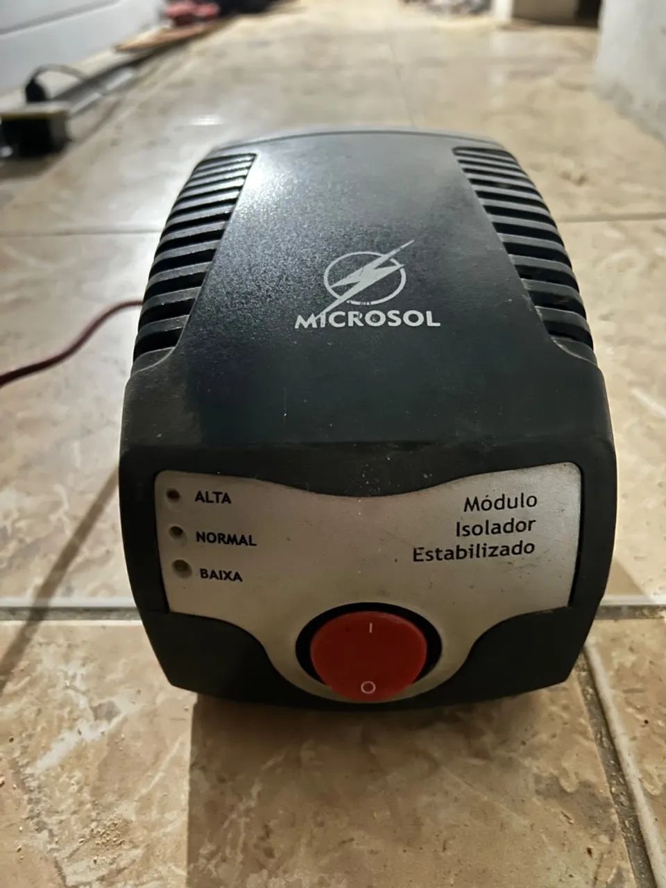 Estabilizador 220 v 