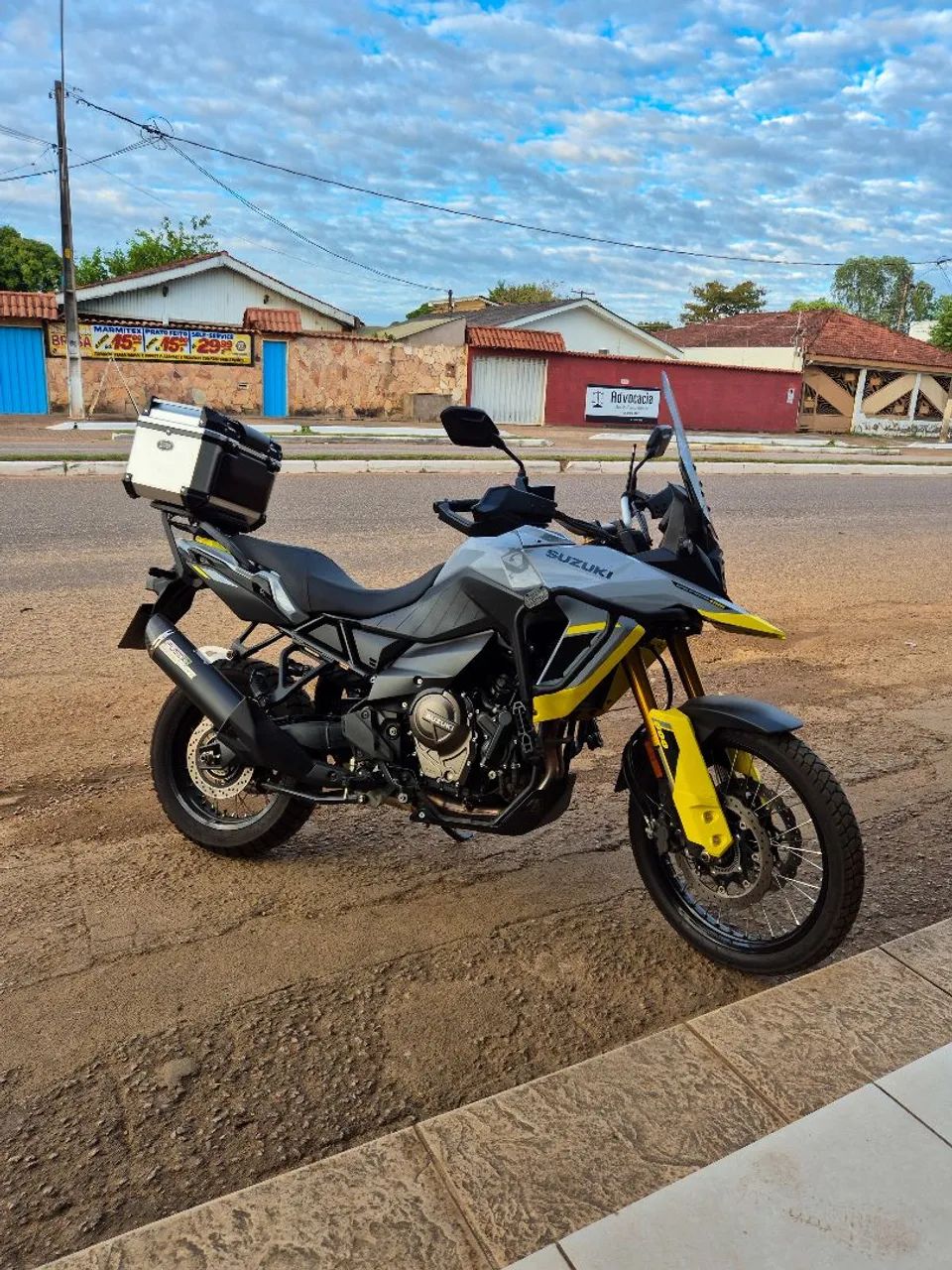 SUZUKI V-STROM 800DE - Foto 2
