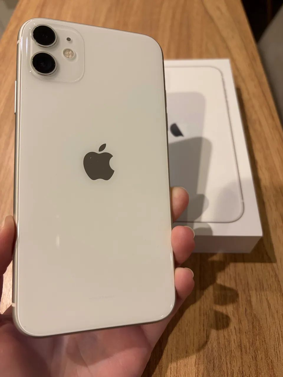 IPhone 11 64gb branco - Celulares e Smartphones - Vila Jardini