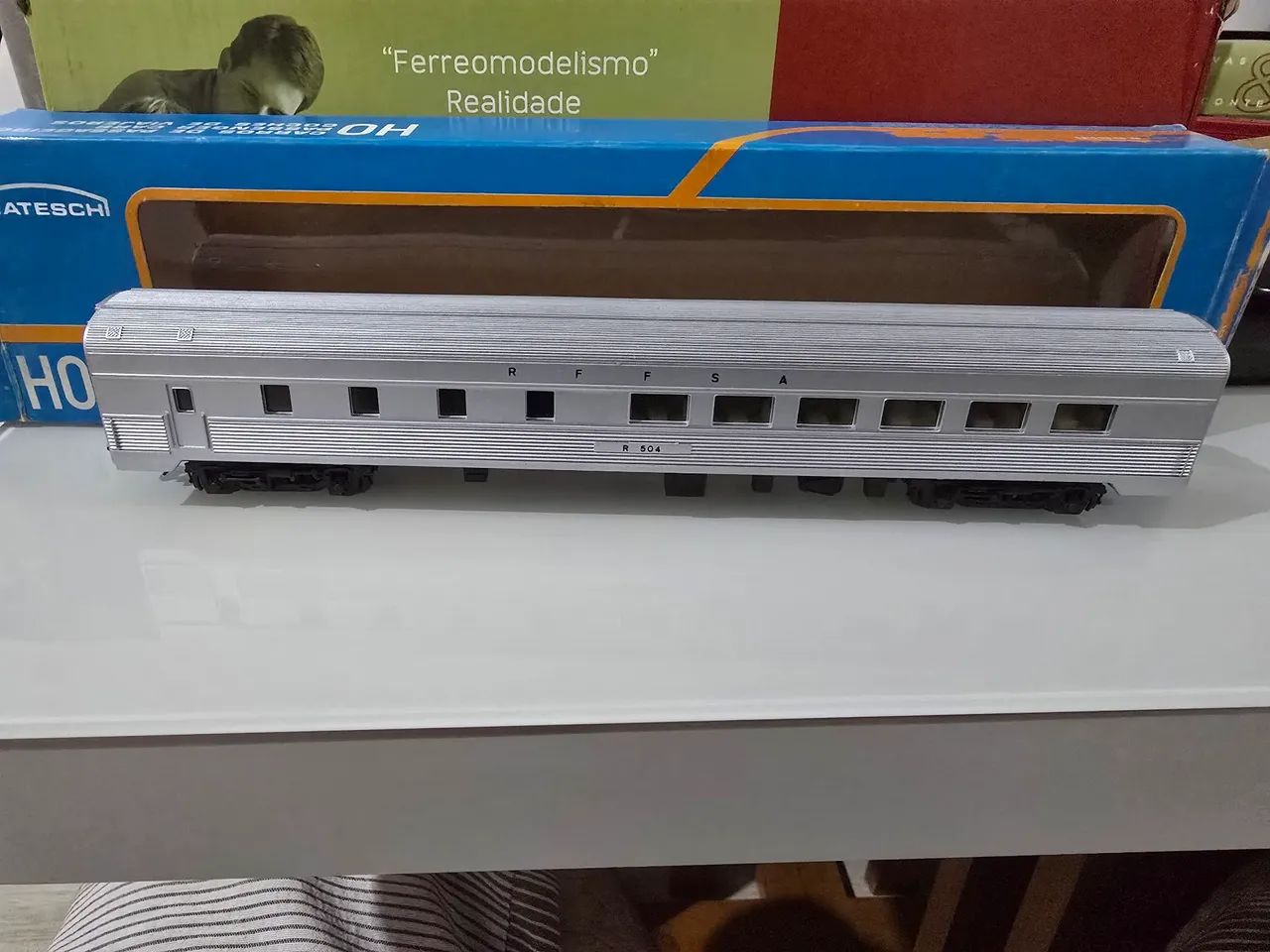 Conjunto dois Vagões de passageiros RFFSA aço inox FRATESCHI HO - Foto 5