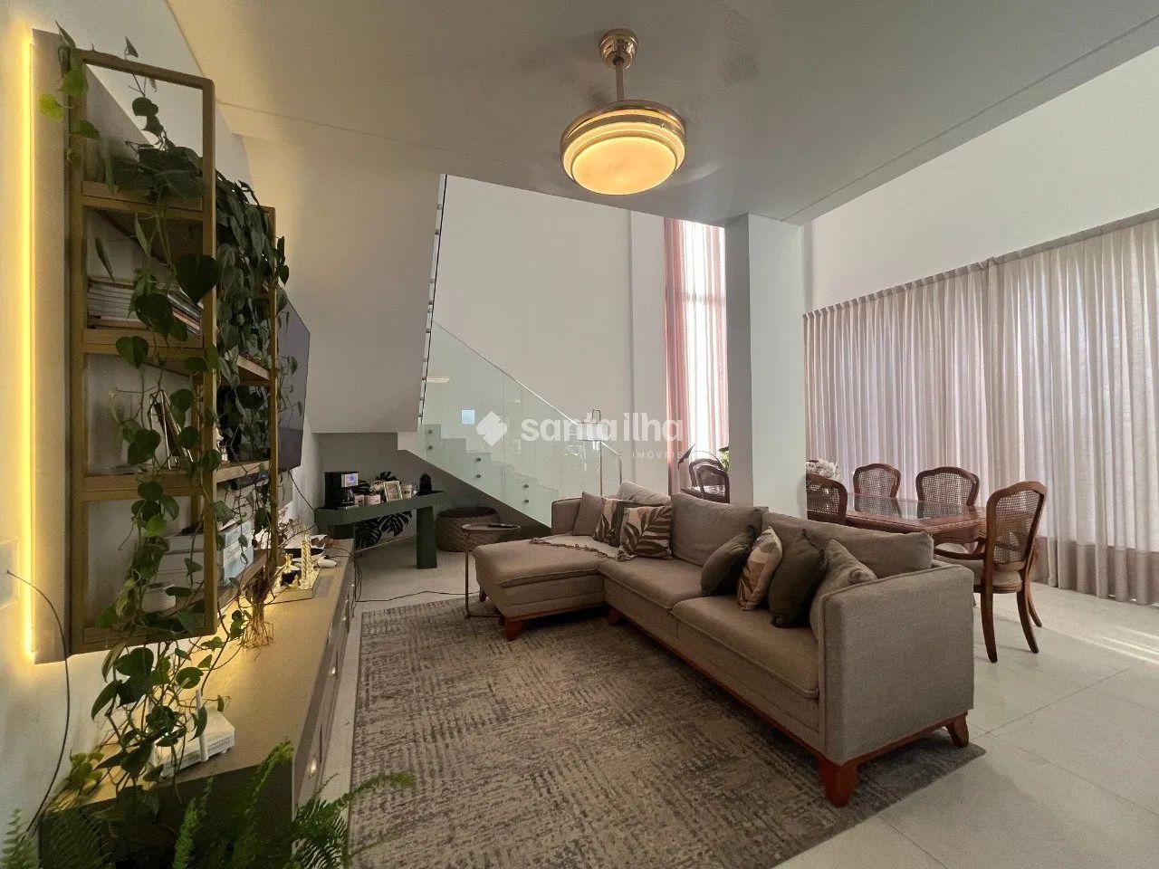 Casa em Condomínio, com 5 dormitórios para alugar, 278m² - Campeche - Florianópolis/SC - Foto 2