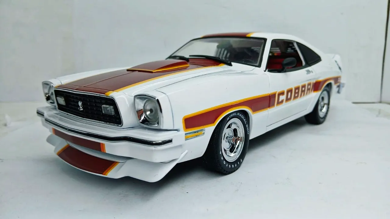 Miniatura Ford Mustang Boss 429 1/18 - Hobbies e coleções - Vila