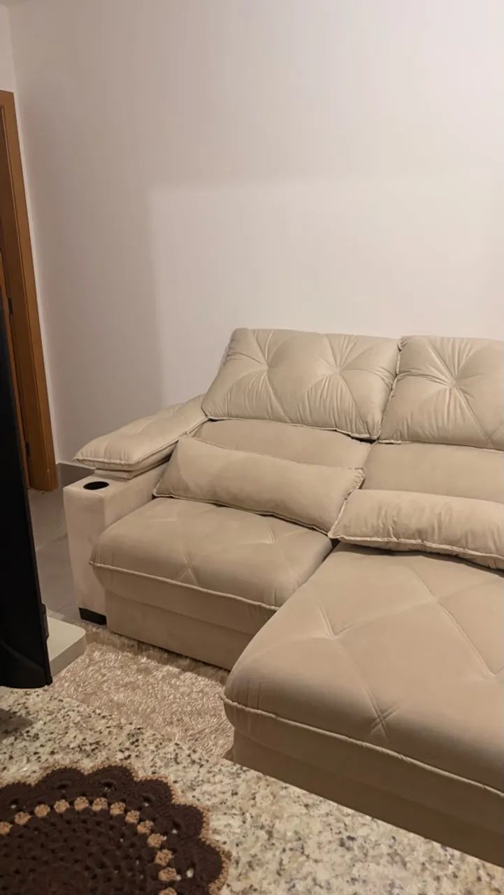 Vendo Sofá 2 meses de uso 
