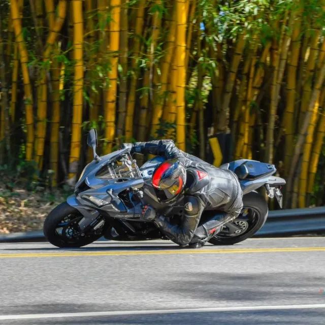 Kawasaki zx10  - Foto 3