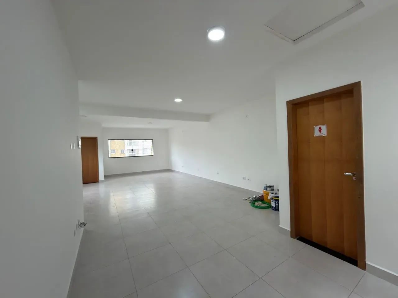 Sala comercial para locação - Portal dos ipês - Foto 3