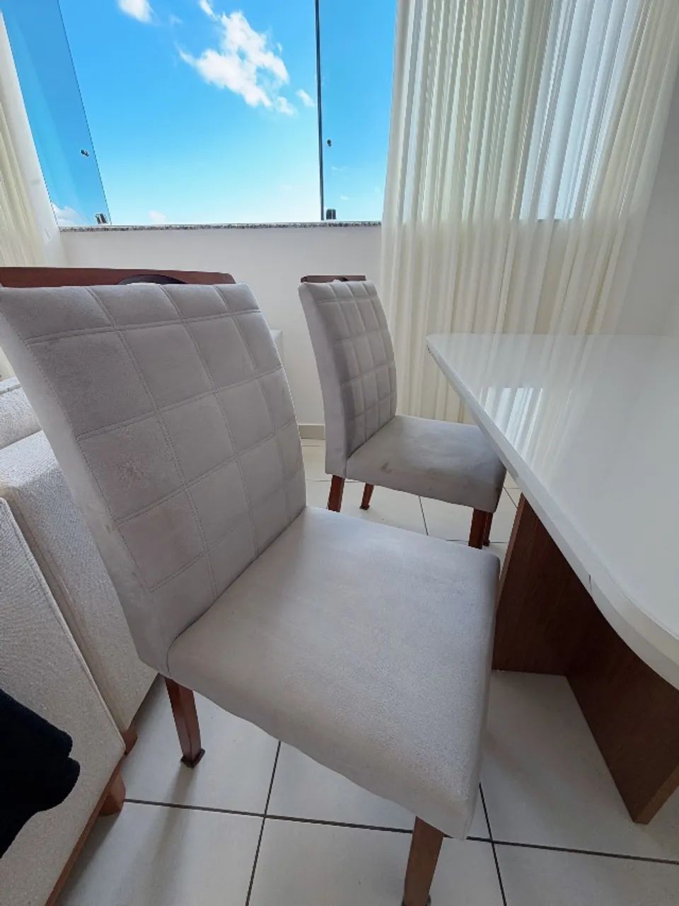 Mesa de jantar e conjunto de cadeiras  - Foto 3