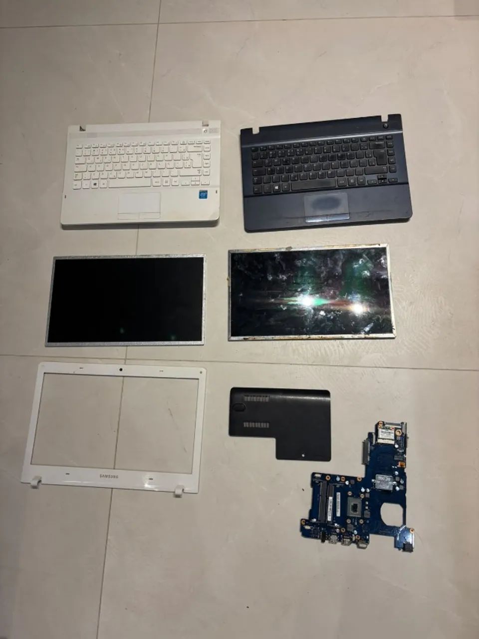 Lote de Peças e Sucata de Notebook Samsung NP270E4E / NP275E4E