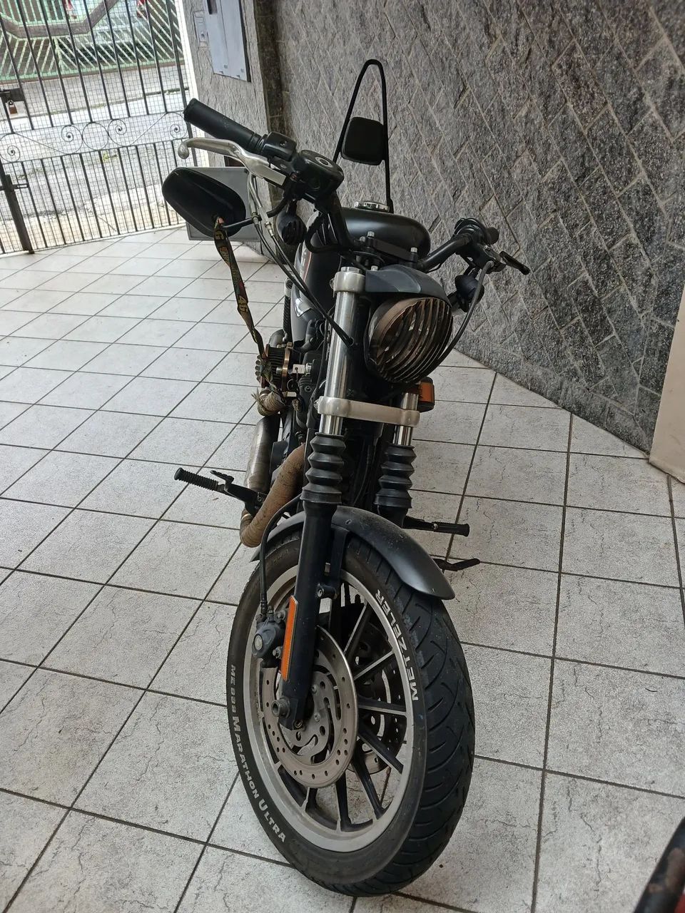 Harley 883R - Foto 2