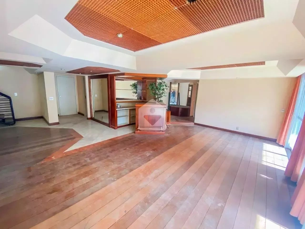 Cobertura para venda com 4 quartos, 197m² - Centro - Petrópolis/RJ - Foto 4