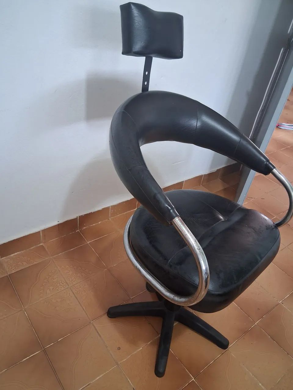 Cadeira cabeleireira  - Foto 2