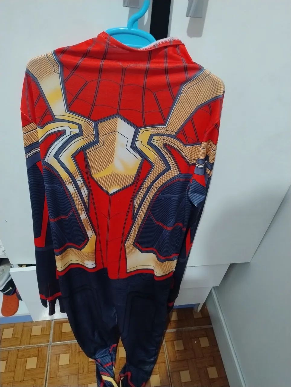 Fantasia homem aranha 