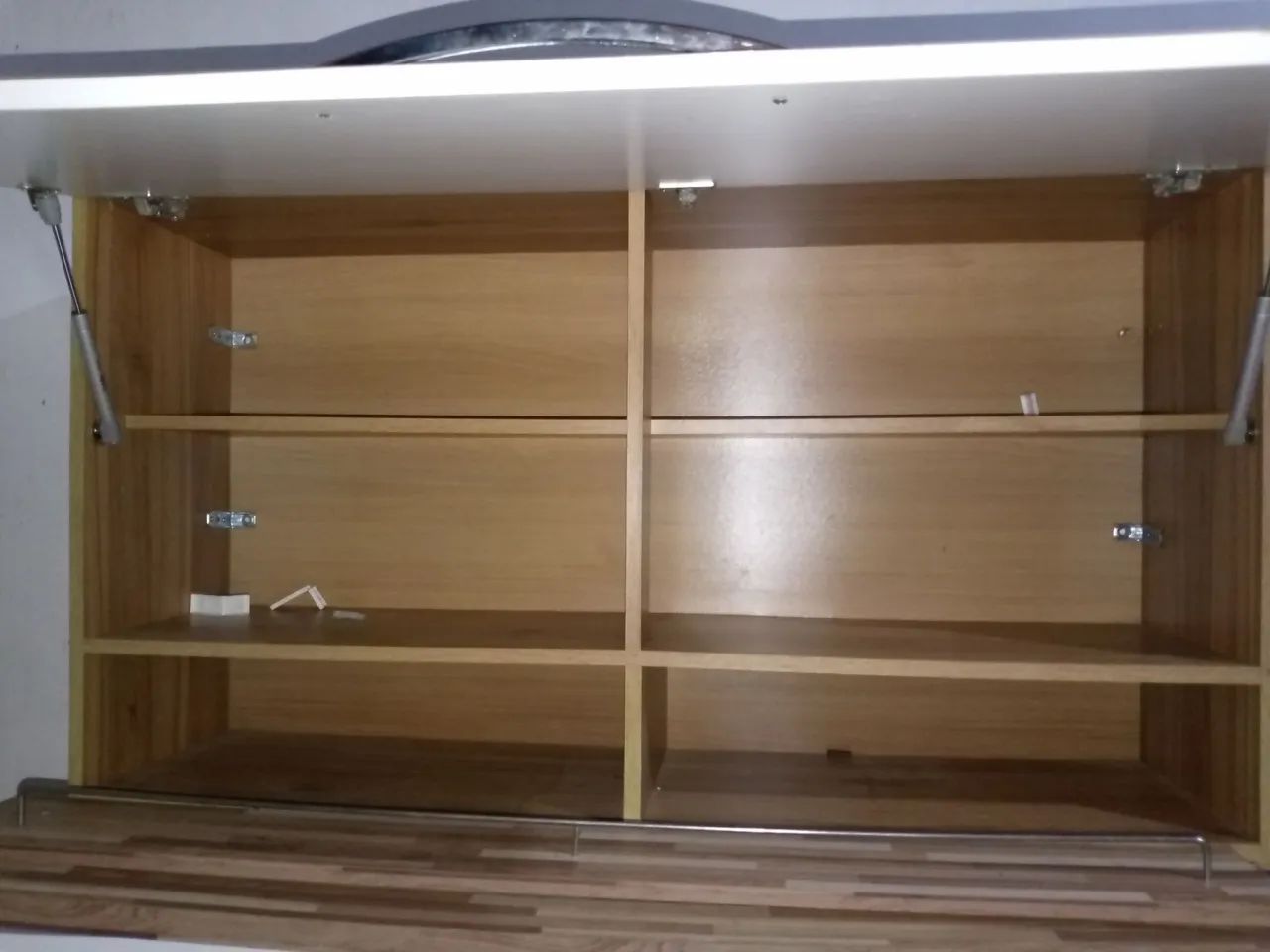 Armário e sofá  - Foto 2