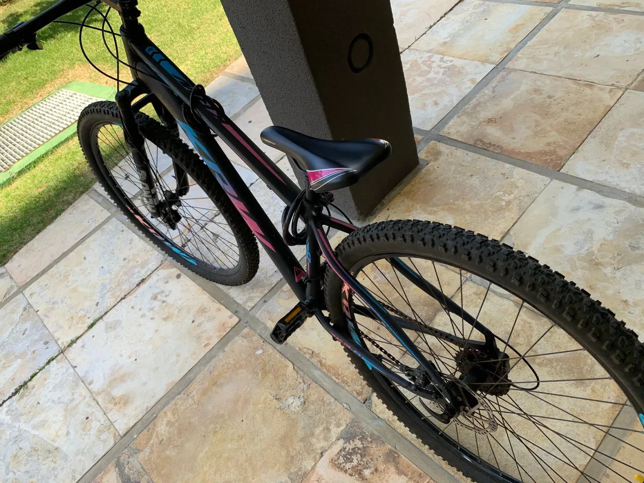 Bicicleta Aro 26, Aro em alumínio aero, com marchas - Foto 3