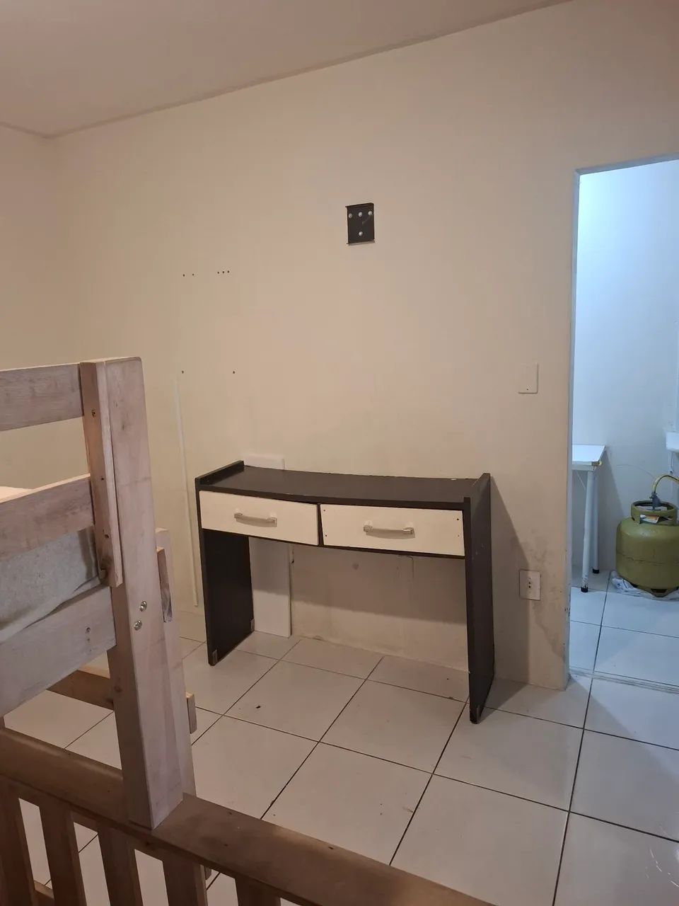 alugo uma kitnete  no centro de itajai - Foto 4