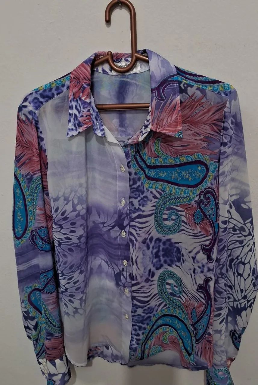 Blusas M 8 reais cada  - Foto 3