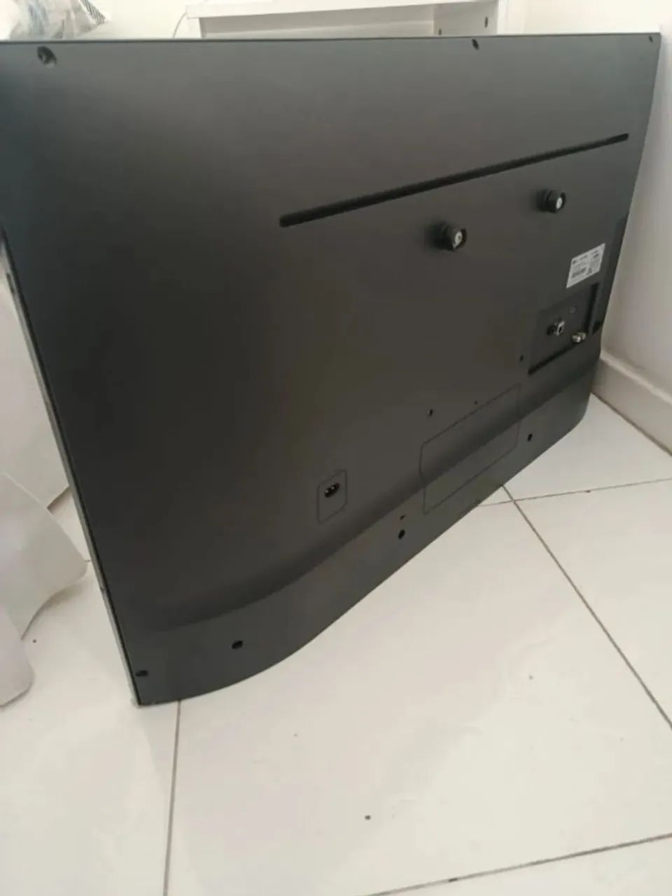 TV LG 43LM6300PSB 43" ? COM DEFEITO - Foto 2