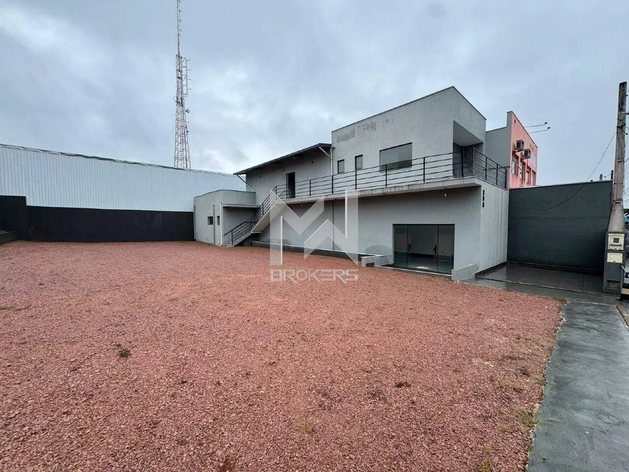 Salão comercial à venda no Portal de Vinhedo - SP